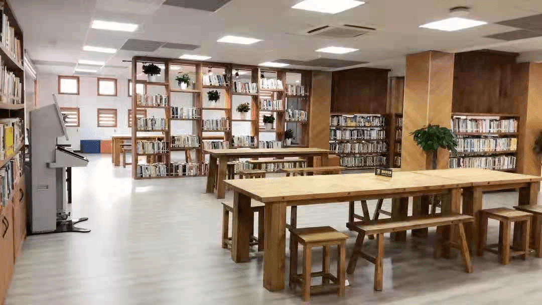 聚焦数字化转型,我县城市公共图书馆成为"群众满意"文化客厅