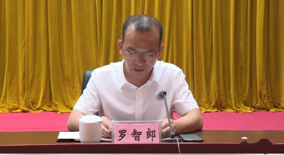 罗智郎提名为那坡县人民政府县长候选人,农斌同志不再担任(另有任用)