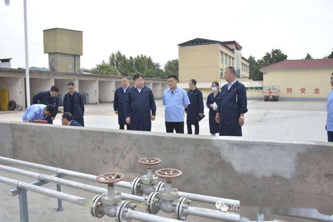 示范区住建局党组书记局长刘万玉检查住建系统安全生产工作
