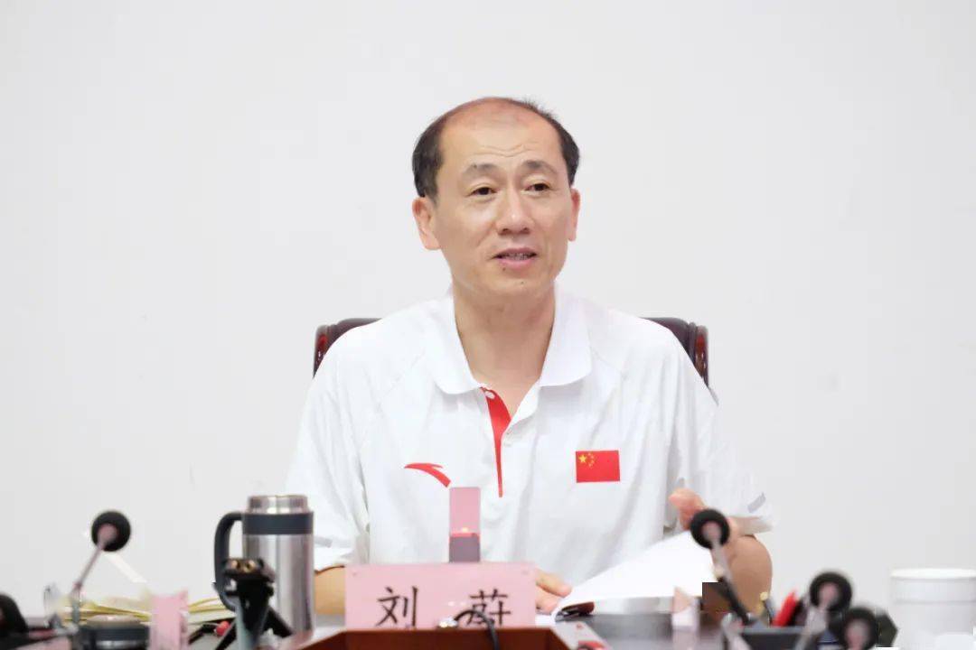 刘蔚准确把握政策要求确保县乡换届工作高标准完成