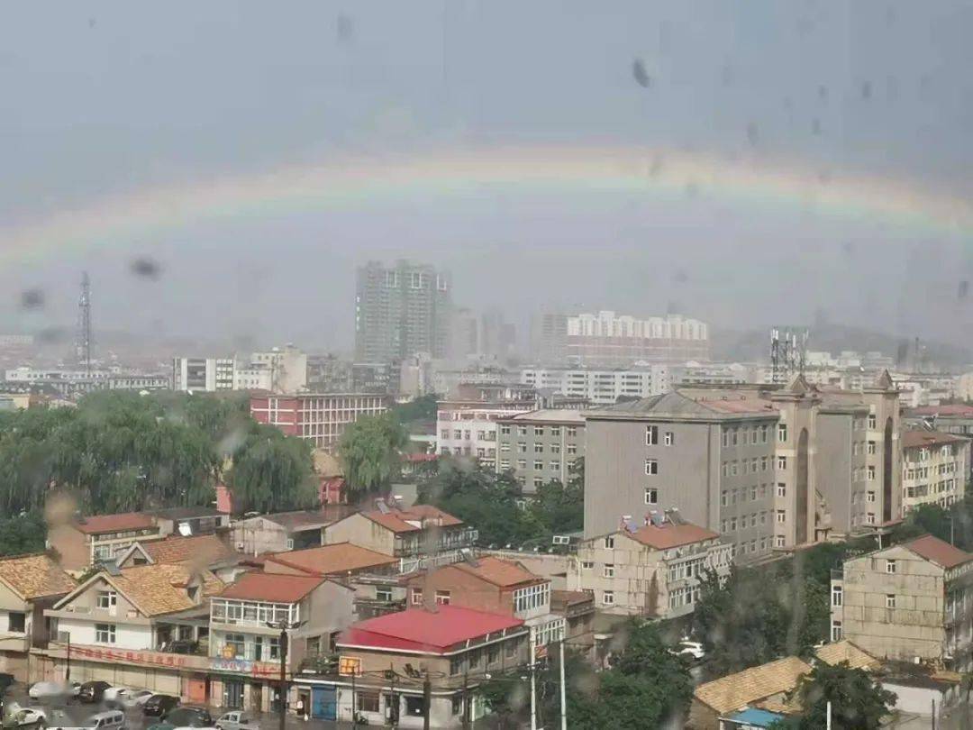 寿阳今天下午下冰雹了!雨后天空彩虹