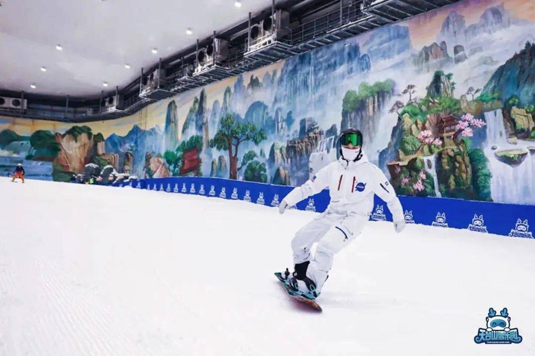 石梁有n种理由让你爱上它,这里不仅宜居,还特别好玩~ "云顶滑雪,热"