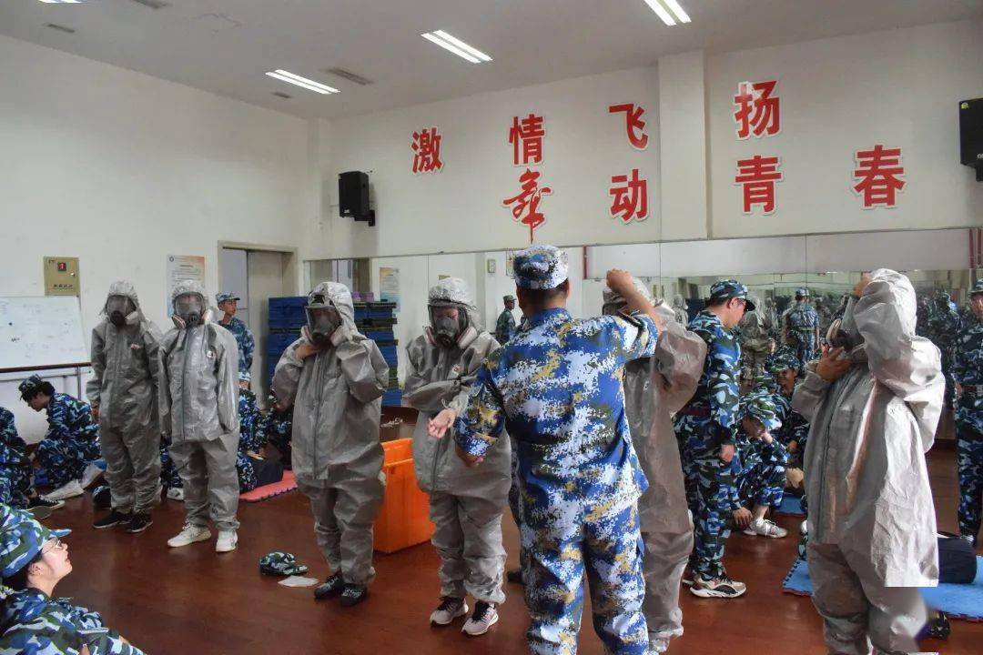 军训进行时丨普及救护知识提高救援能力