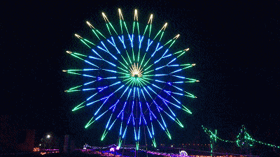 临朐樱花谷首个瀑布灯光嬉水乐园暨美食娱乐