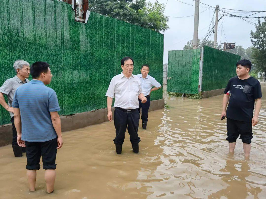 樊福太现场督导防汛救灾工作