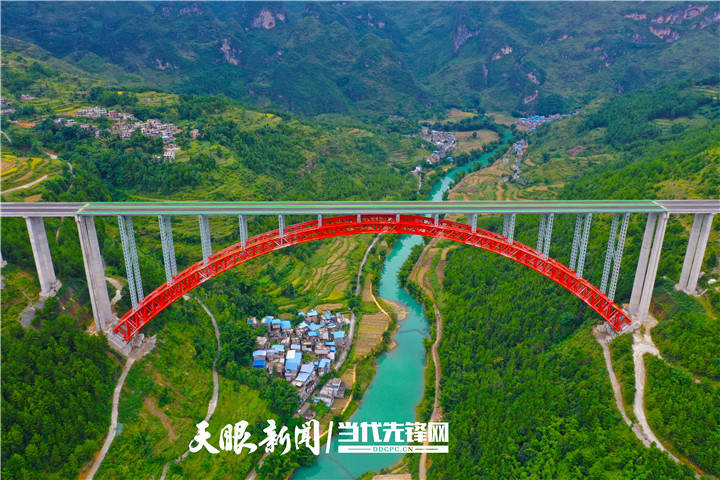 大小井特大桥 (贵州桥梁集团公司供图)