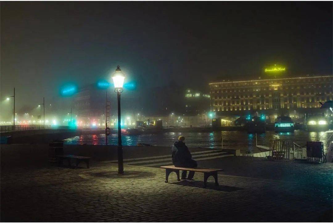 灯火阑珊的夜景看腻了?试试这6招,拍出迷离孤寂的夜