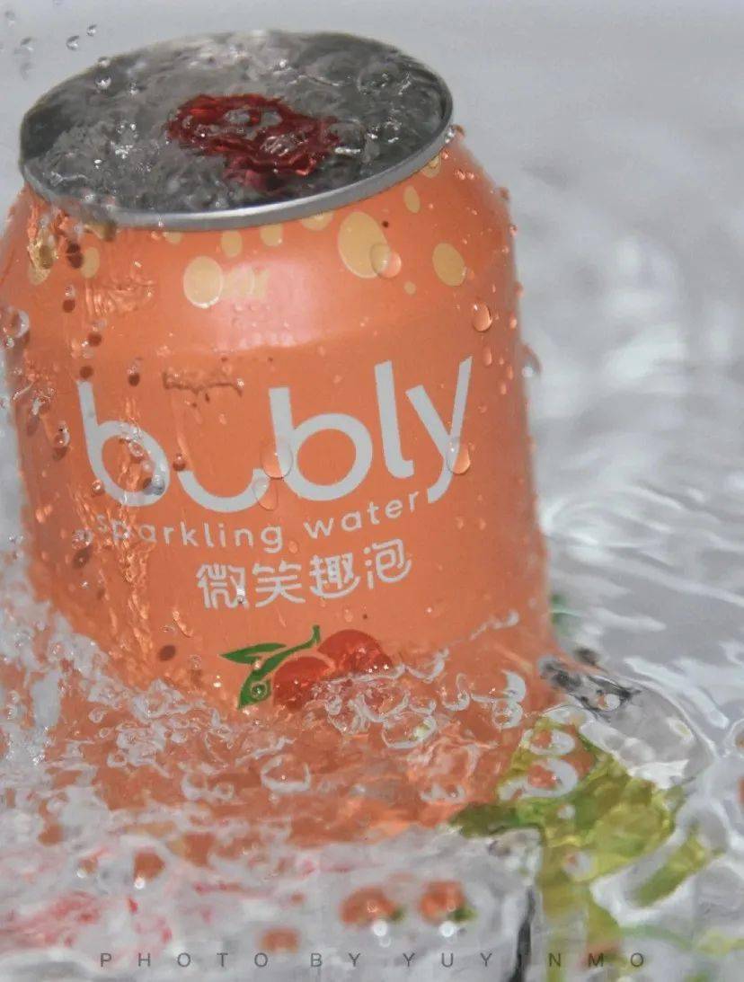 包装百事bubly微笑趣泡气泡水进军中国这包装还会笑