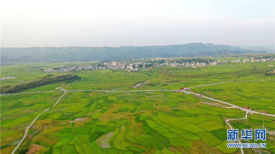 贵州|航拍贵州花溪高坡美丽田园