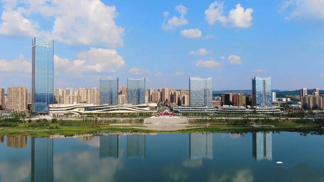 建设南充国际会展中心,打造金融商业步行街···陈多平提出这些"硬核