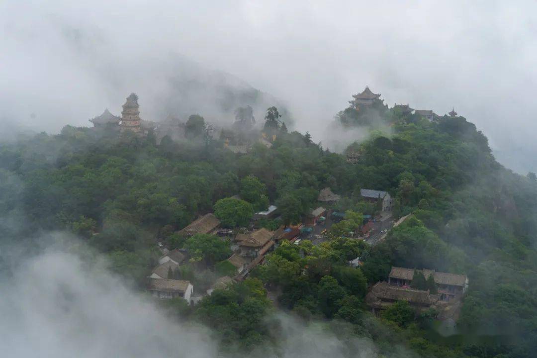 云雾缭绕,人间仙境,崆峒山开启云海模式