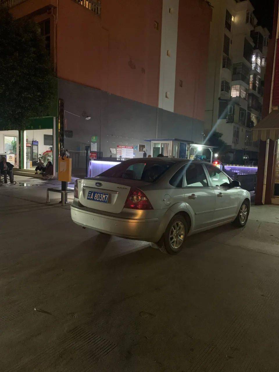 【曝光台】车牌都给戴口罩,文山这名司机