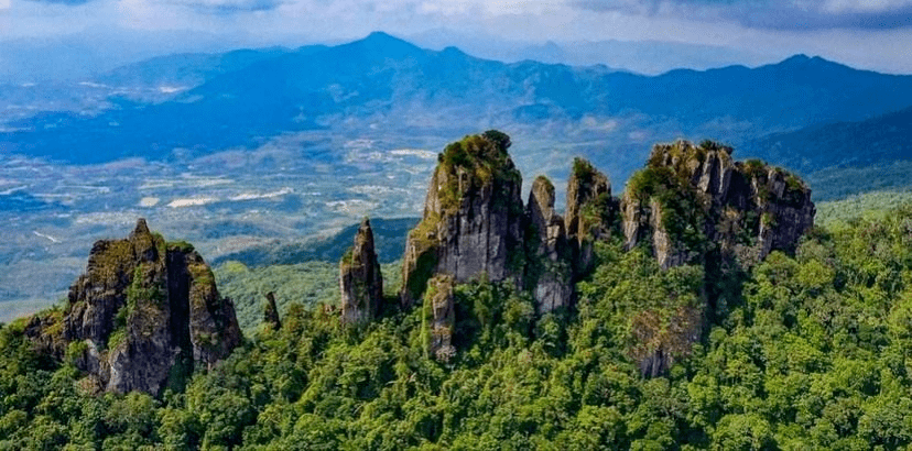 保亭县热带雨林山地户外极限运动(宣传片)