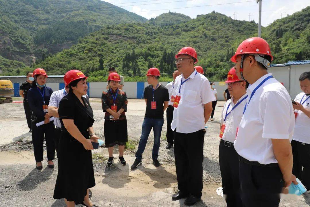 县区动态丨桐梓县人大常委会主任会议开展全域旅游发展专题调研