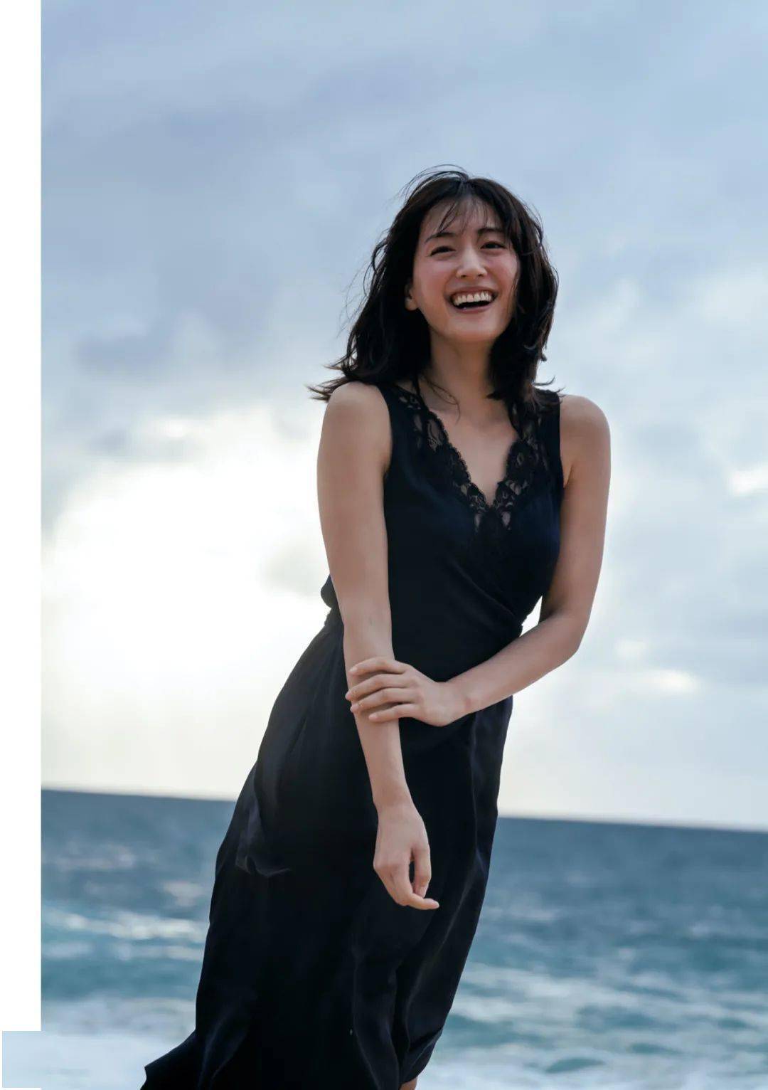 绫濑遥旅行三部曲之一夏威夷旅拍写真美爆了