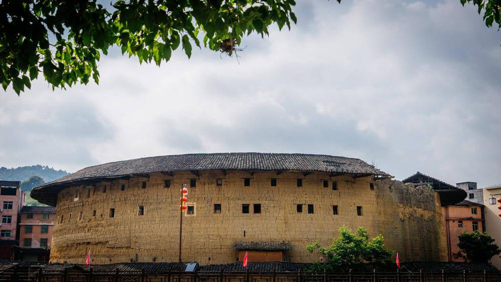 福建土楼太壮观了简直像博物馆一样