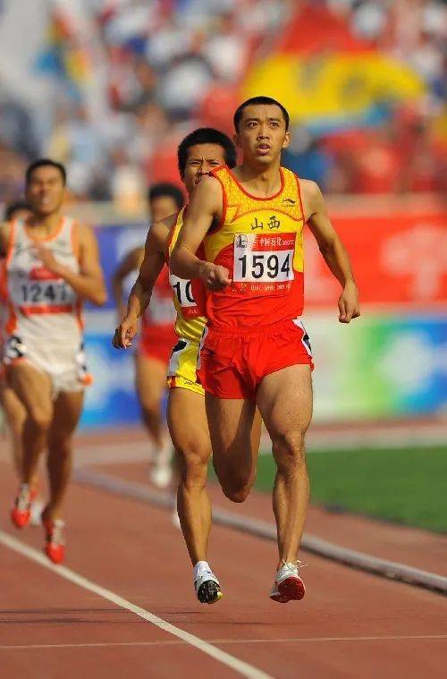 中国男子800米历史最快十强