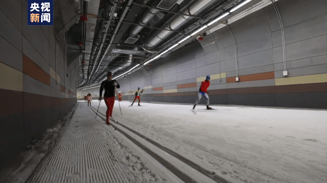 越野|备战冬奥！总台记者探访亚洲首座四季全天候越野滑雪场