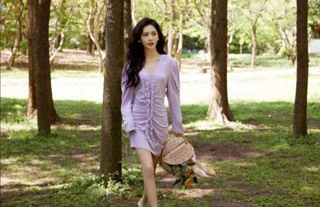 张予曦|张予曦唱当空告别程若鱼，青衣直发尽显古典气质，姐姐有心了