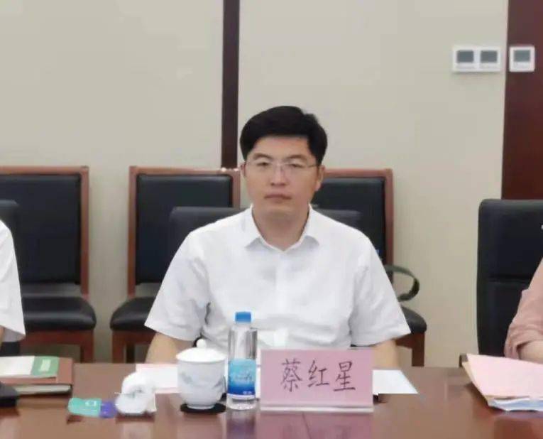 省文旅厅厅长杨安娣率调研组一行来我市开展冰雪旅游全域旅游专题调研