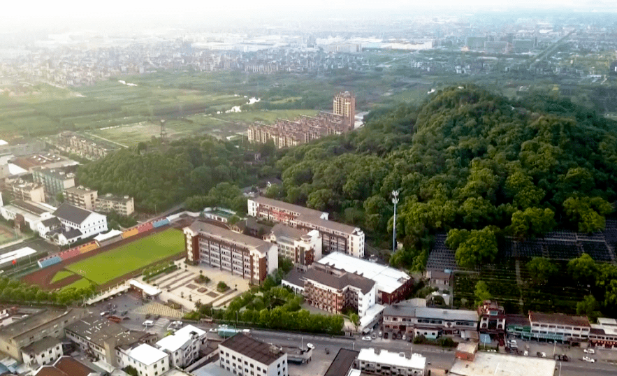 浙江名村杭州市萧山区衙前镇凤凰村