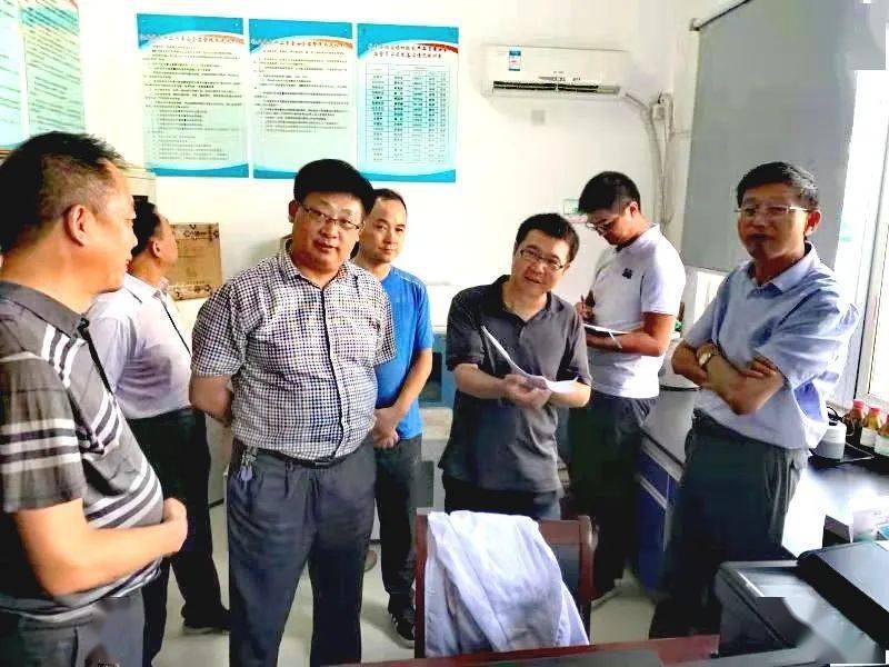 9月14日,由农业农村部农产品质量安全监管司应急处处长赵华军为组长的