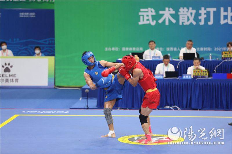 河南队在武术散打比赛中表现突出,在全部五个分项目10个争冠决赛名额
