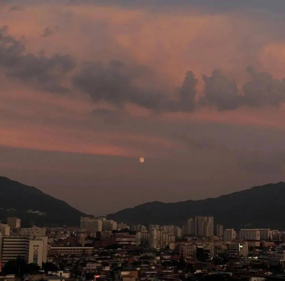 绝美朋友圈背景图