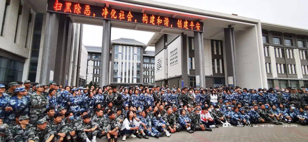消防演练进校园,筑牢安全防火墙——嘉峪关市第一中学
