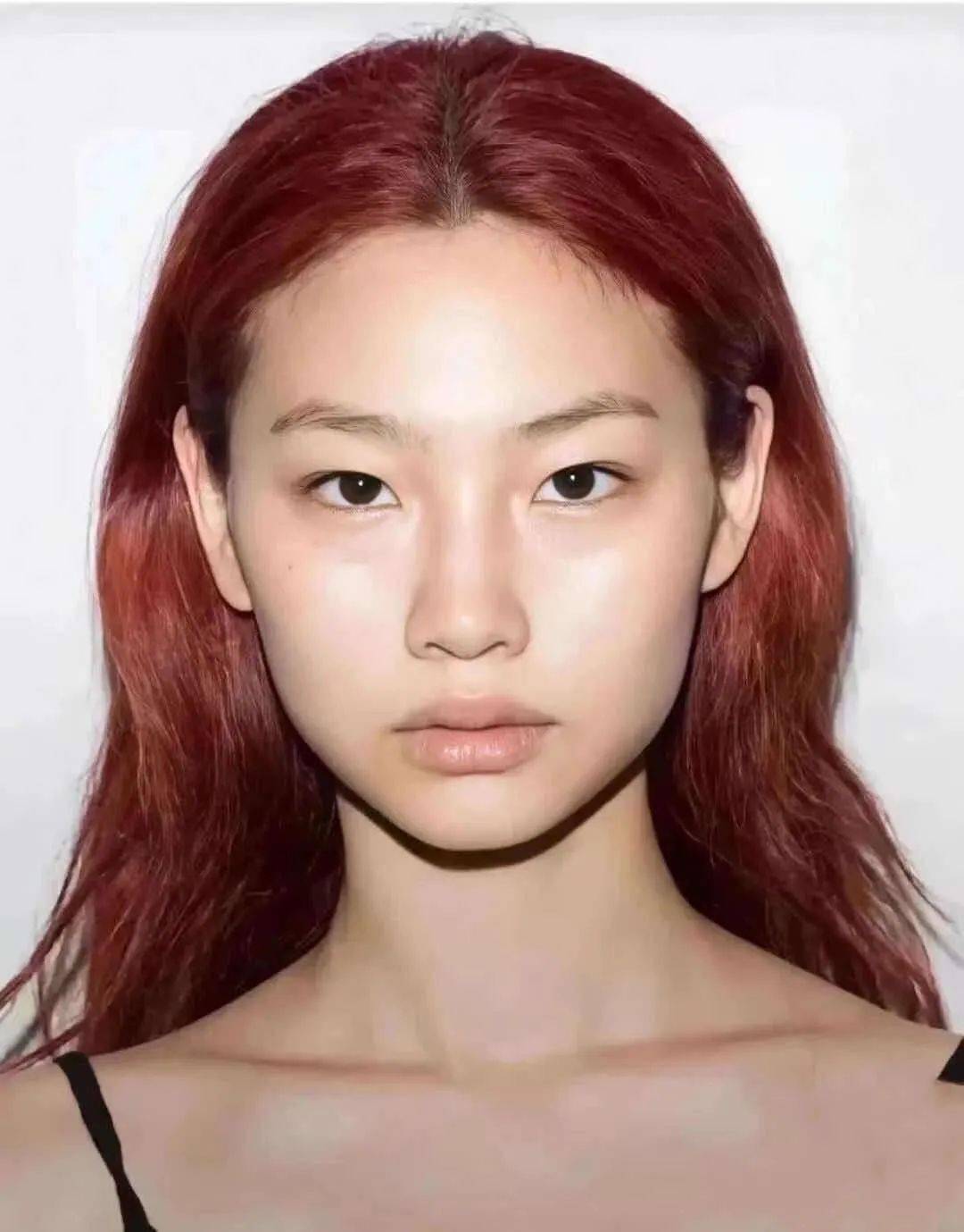 jennie头号闺蜜火了一度丑成全网p图素材如今这张麻子脸却统一亚洲