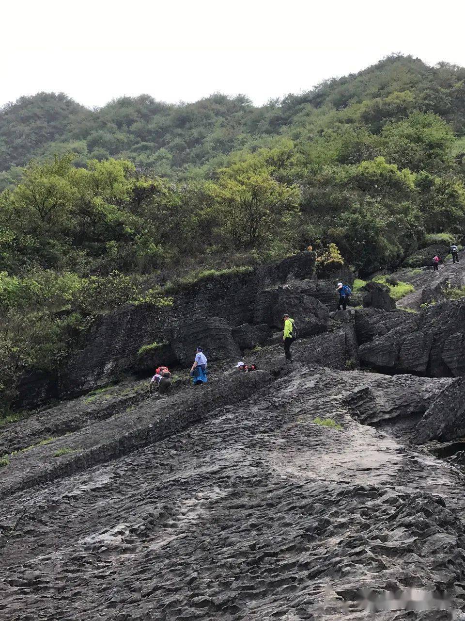 [开福寺]周六10.23通城黄袍山徒步穿越攀爬128(车费,保险,晚餐)