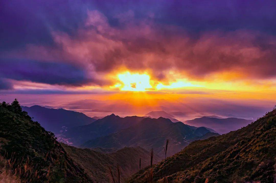 天宫山索道令人流连忘返晨曦,夕阳,岚雾等景象在山