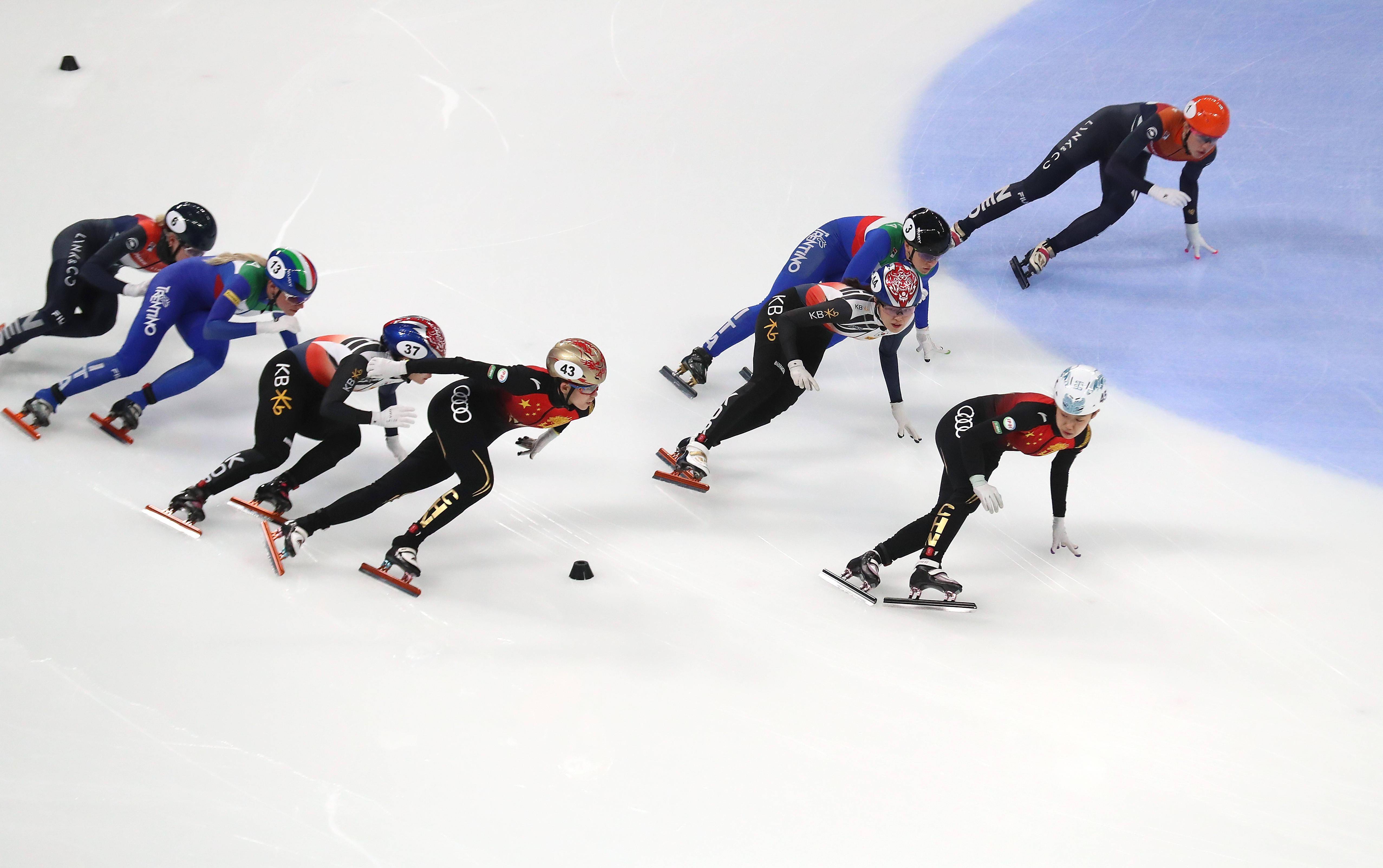 短道速滑——世界杯北京站:中国队夺得2000米混合接力冠军