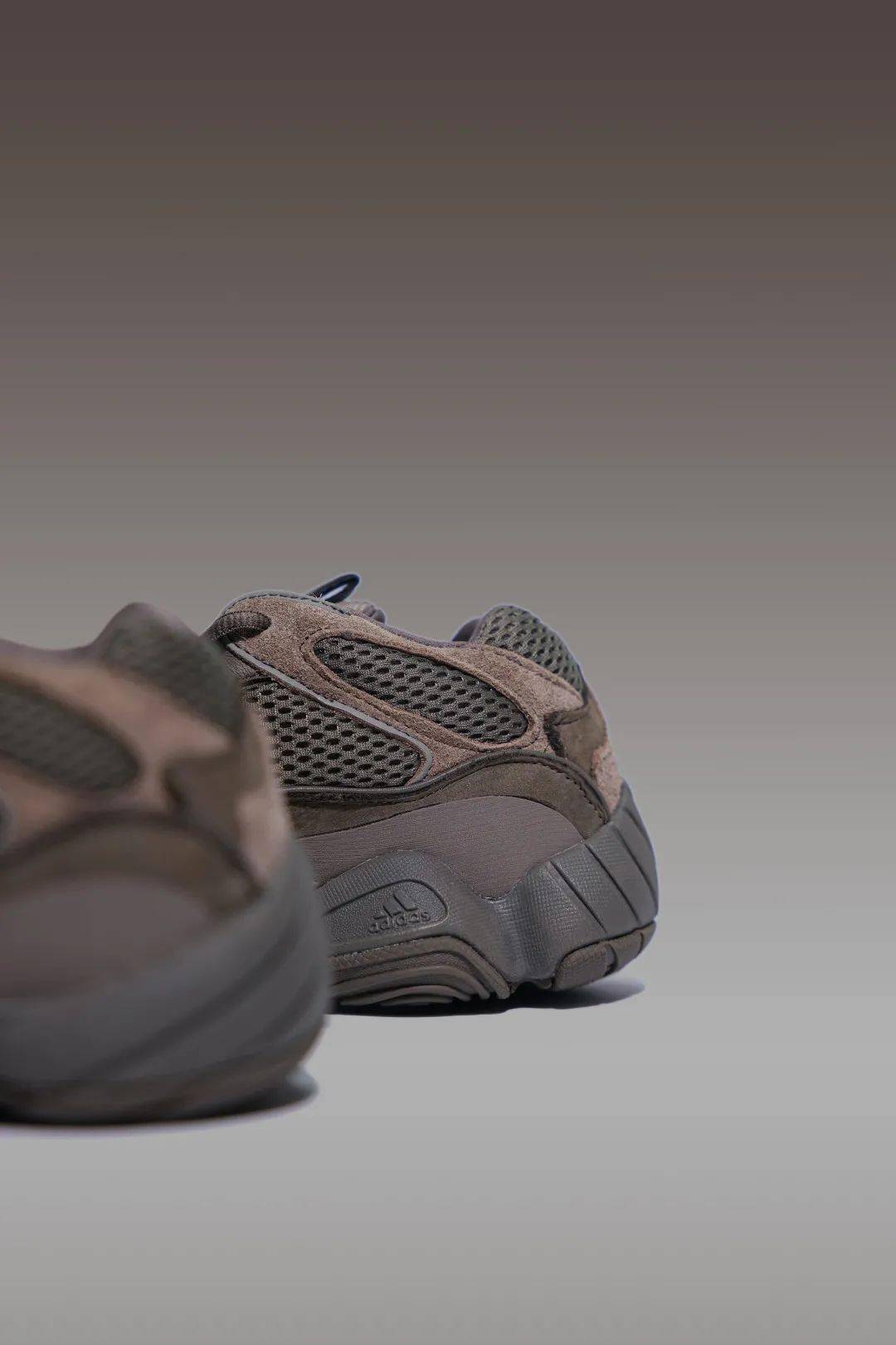 粘土深棕adidasoriginalsyeezy500claybrown限量发售