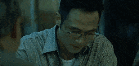 前几天,我的朋友阿伟向我诉苦:官场,职场,情场,托人办事,联络感情
