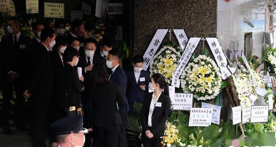 香港殉职女警林婉仪出殡,聂德权萧泽颐等人致哀