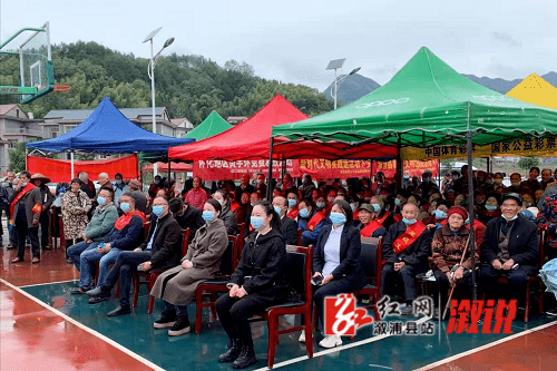 溆浦地|均坪镇:特色道路交通安全警示教育 增强全民交通安全法制意识