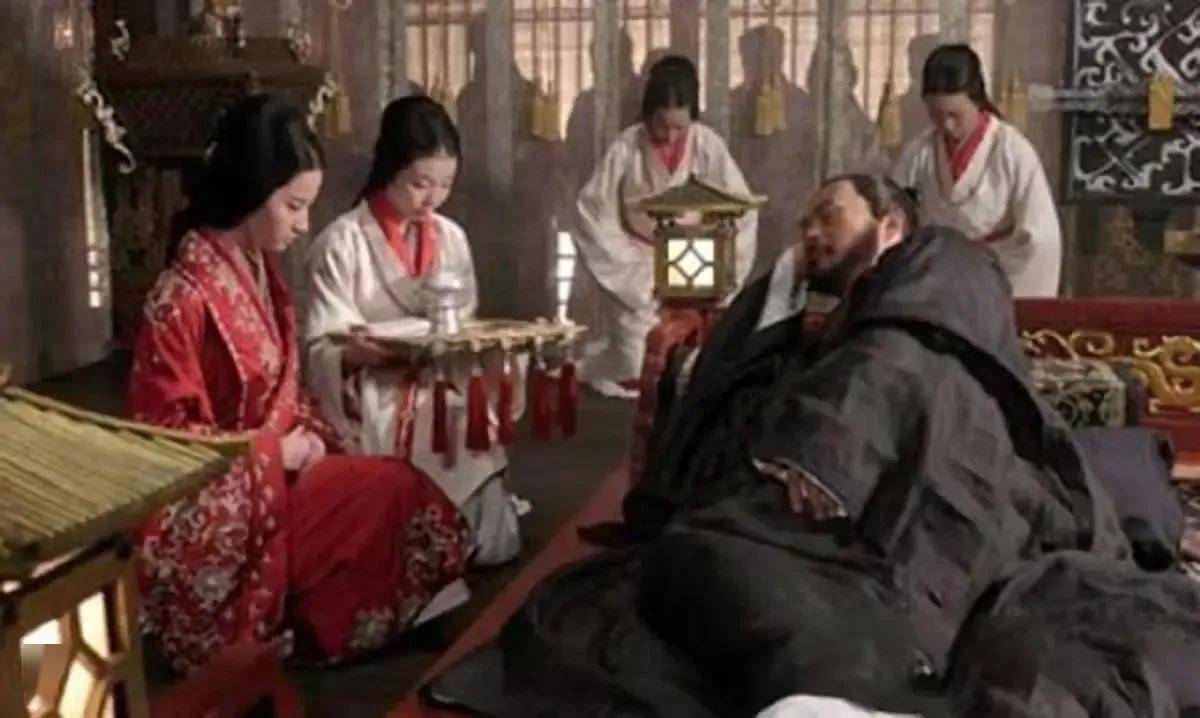 儿子前线作战,他召儿媳宫内侍寝_唐昭宗_朱友珪_大唐