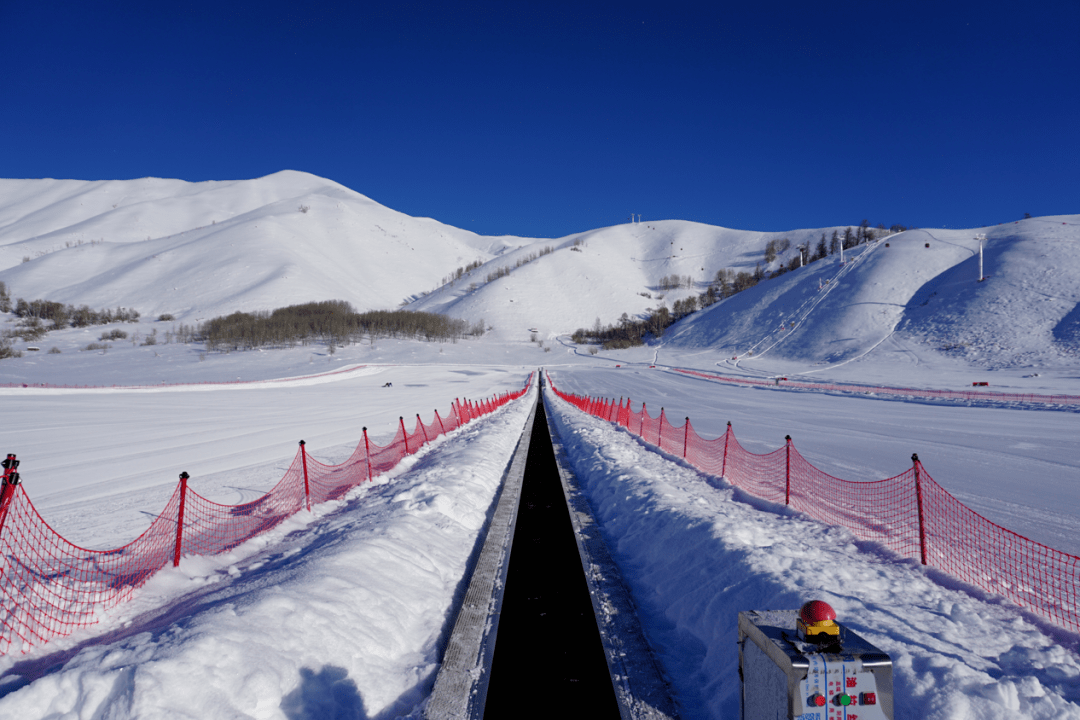 禾木吉克普林国际滑雪度假区自12月6日起全面开放内附攻略点赞收藏