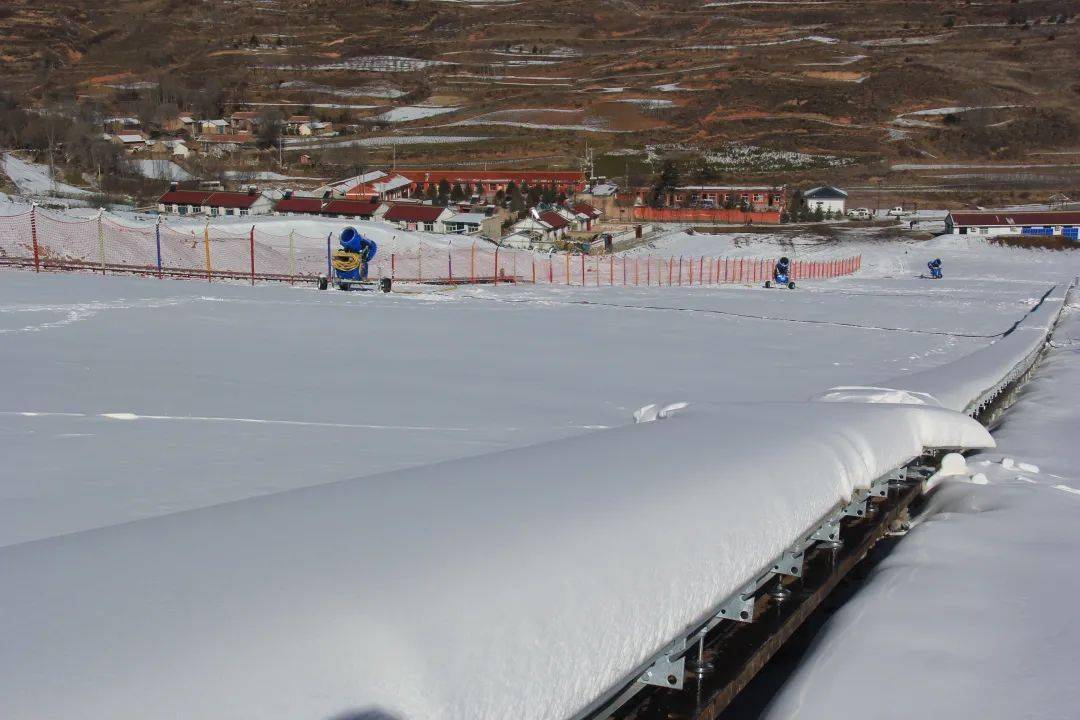 走起又到滑雪季固原六盘山周沟滑雪场超全攻略来袭一起开板大吉