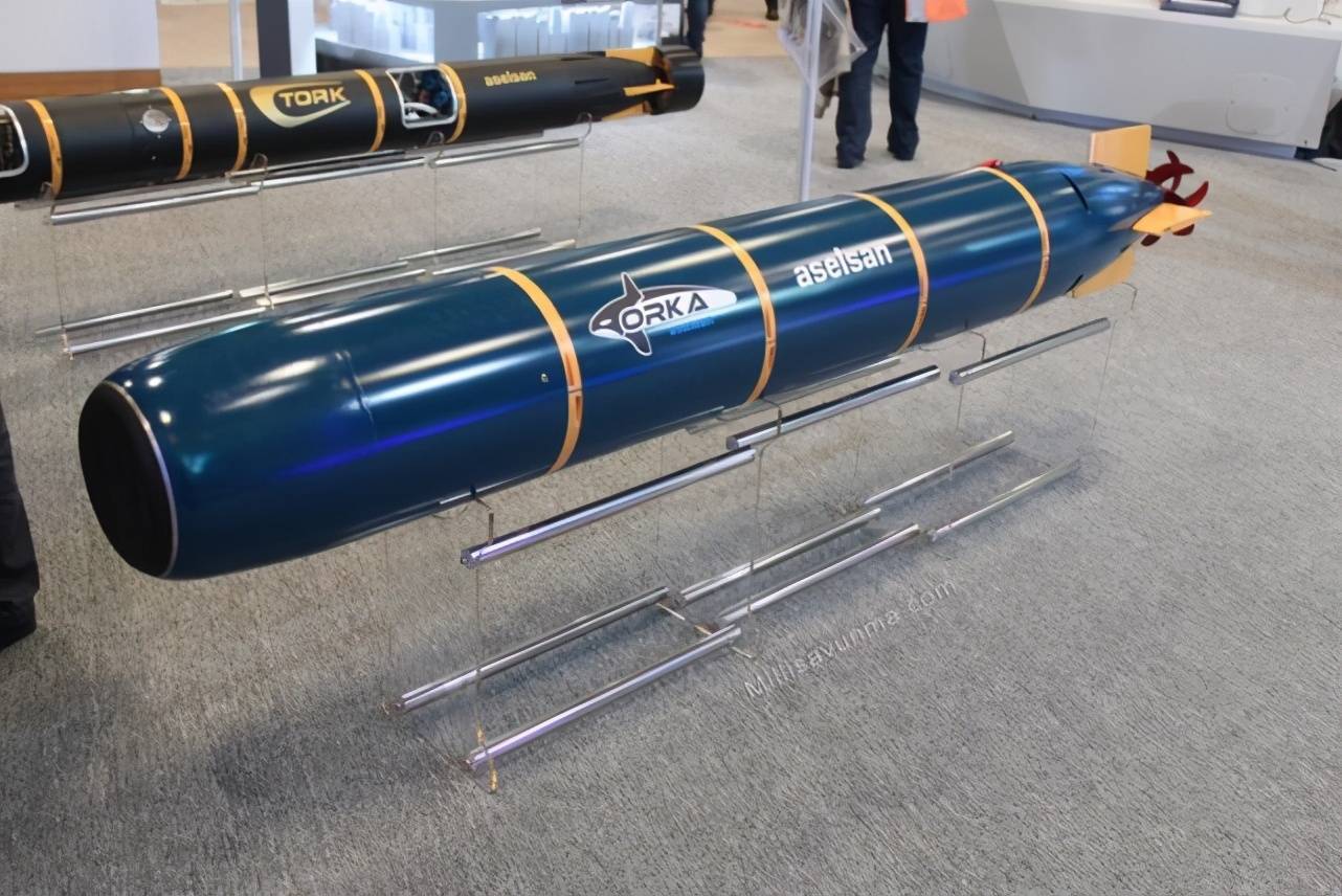 roketsan公司也会将其研制akya型533毫米重型鱼雷的经验用在"虎鲸"上