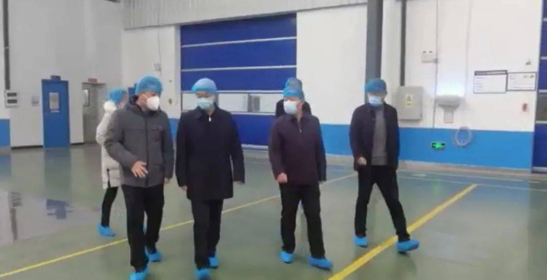 书记李东岭到企业调研指导疫情防控工作和生产经营情况例如,向鄢陵