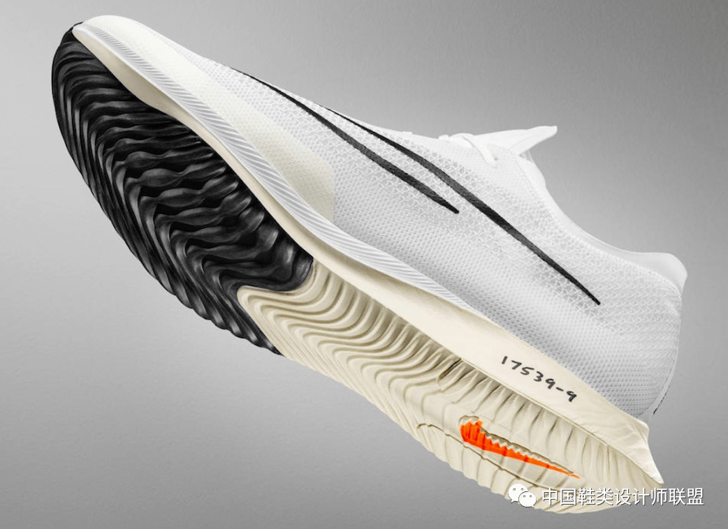 鞋讯丨nike正式发表全新跑鞋zoomxstreakfly