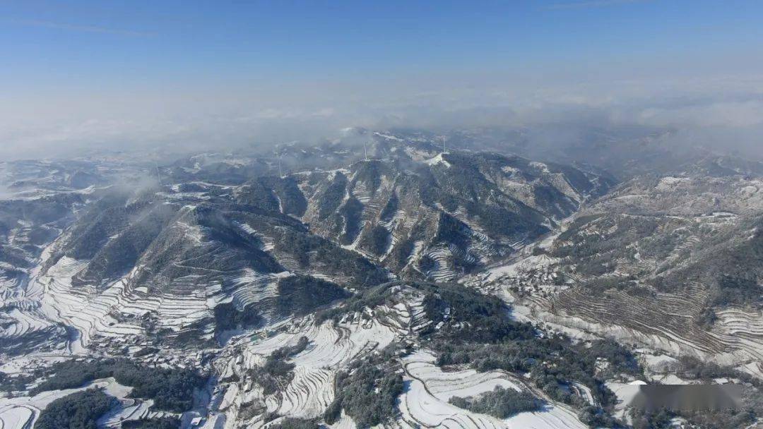 令人流连忘返银装素裹的大地图片拍摄于贵州省毕节市威宁县哈喇河镇