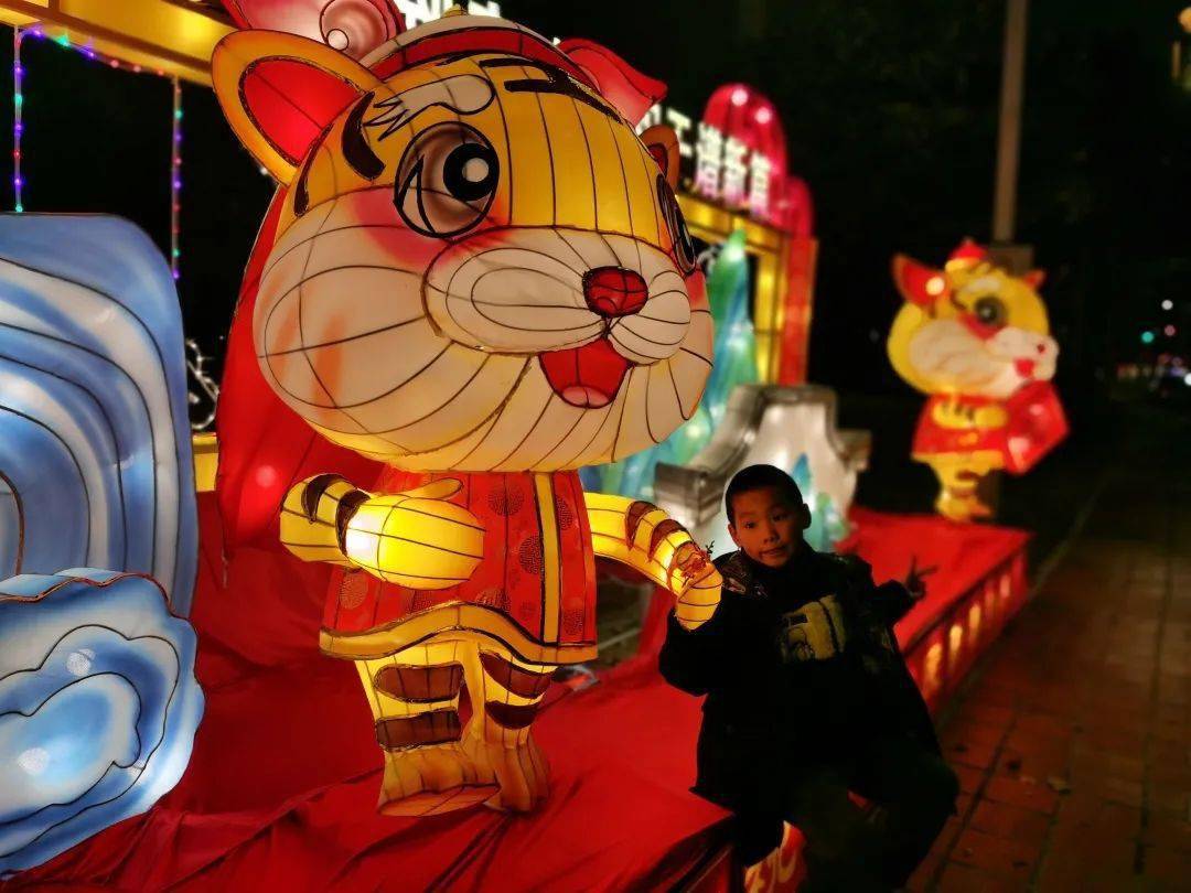 我们的节日元宵节福虎迎春闹元宵童心巧手助奥运福州市鼓山苑小学2022