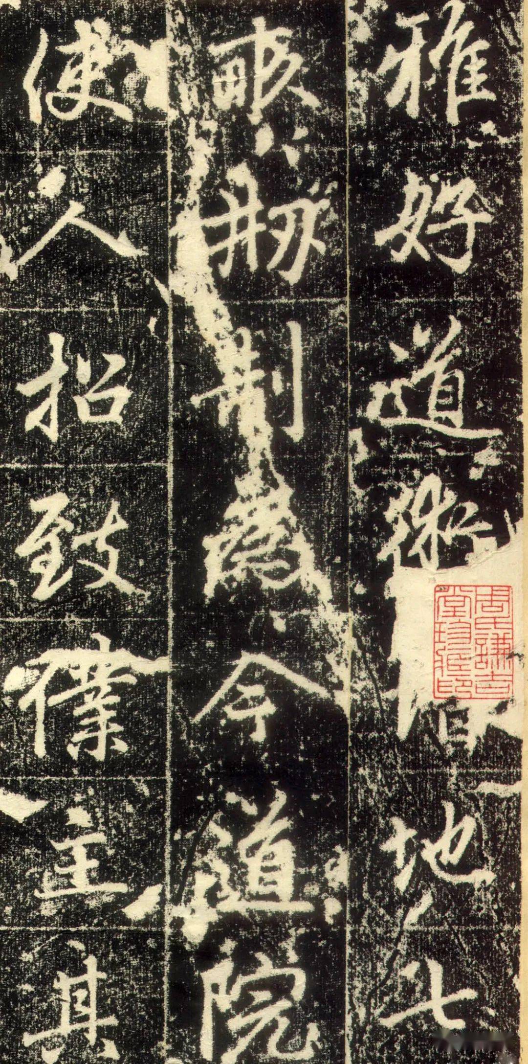 元大德十年(1306,全真道长郑真建,是上海最早的全真道院.