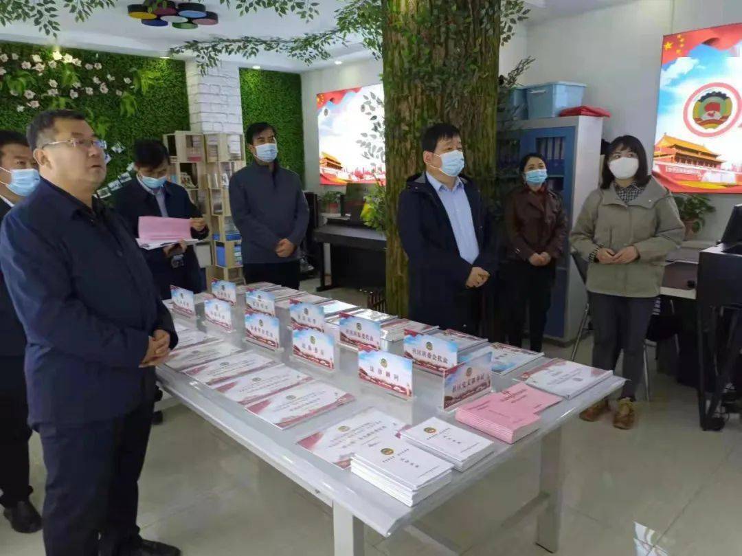 徐小军调研指导中街街道政协协商向基层延伸工作