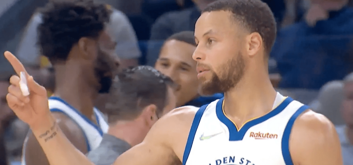 库里关键6罚全中 500记三分历史第1人_灰熊_勇士_nba