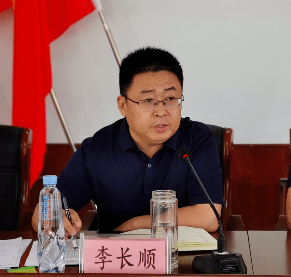 县委常委,统战部部长李长顺参加.
