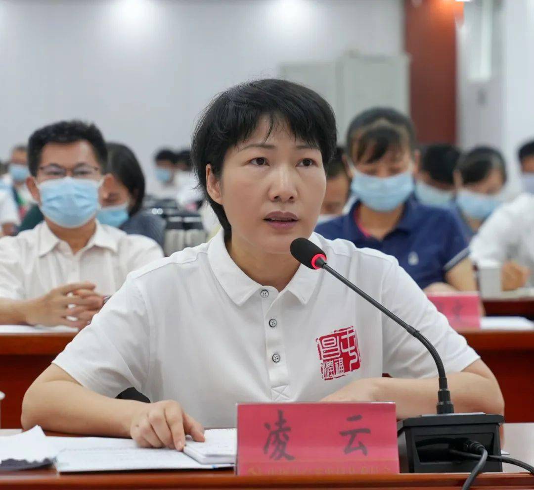 凌云:坚决筑牢外防输入的"铜墙铁壁 守好守牢屯昌疫情防控"净土"